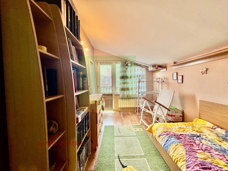 Продава КЪЩА, гр. Добрич, Христо Ботев, снимка 6 - Къщи - 52885463