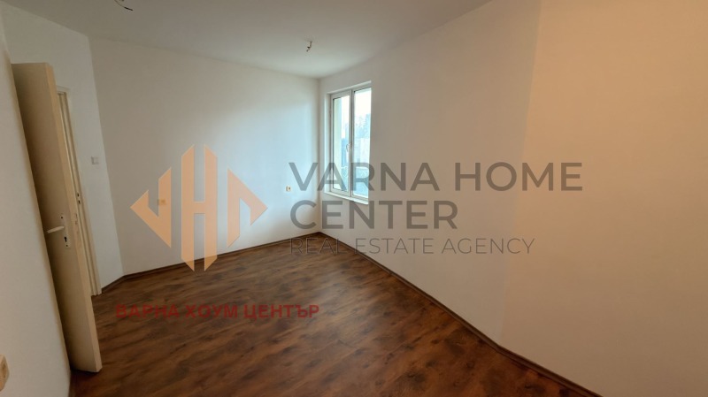 Продава ЗАВЕДЕНИЕ, гр. Варна, Център, снимка 2 - Заведения - 52362113