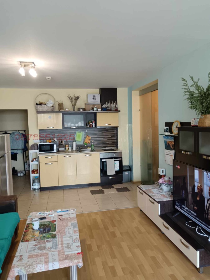 Продава 3-СТАЕН в област Бургас, гр. Поморие - 83 кв.м / При запитване