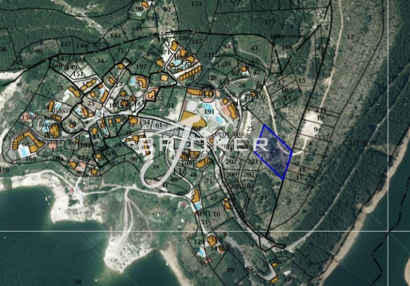 Продава ПАРЦЕЛ в област Кърджали, с. Главатарци - 4197 кв.м / 220 000 € » 430 282.60 лв., БРОКЕР ЖОКЕР