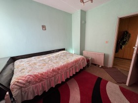 2 Schlafzimmer Tscholakowzi, Weliko Tarnowo 5