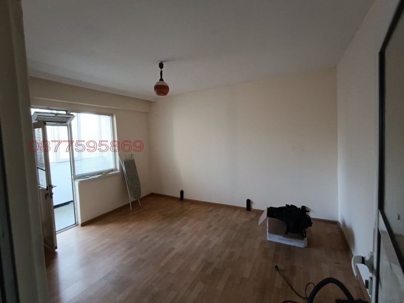 Продава 3-СТАЕН, гр. Пазарджик, Окръжна болница, снимка 3 - Апартаменти - 53062933