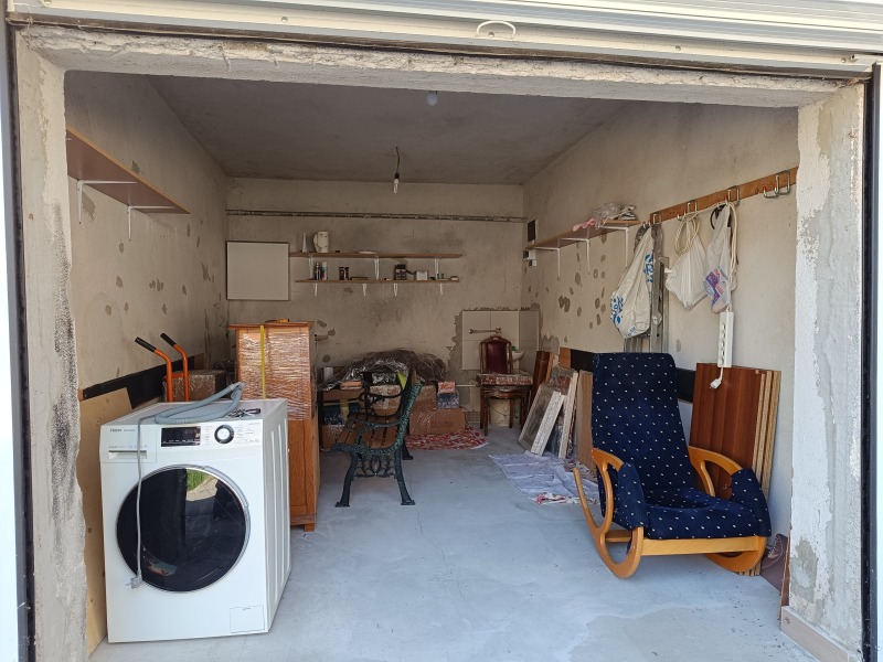Na prodej  Garáž Stara Zagora , Makedonski , 21 m2 | 70854218 - obraz [3]