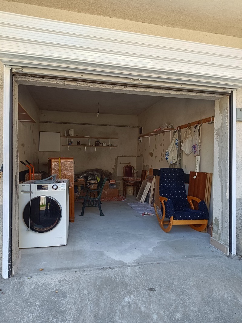 Na prodej  Garáž Stara Zagora , Makedonski , 21 m2 | 70854218 - obraz [2]