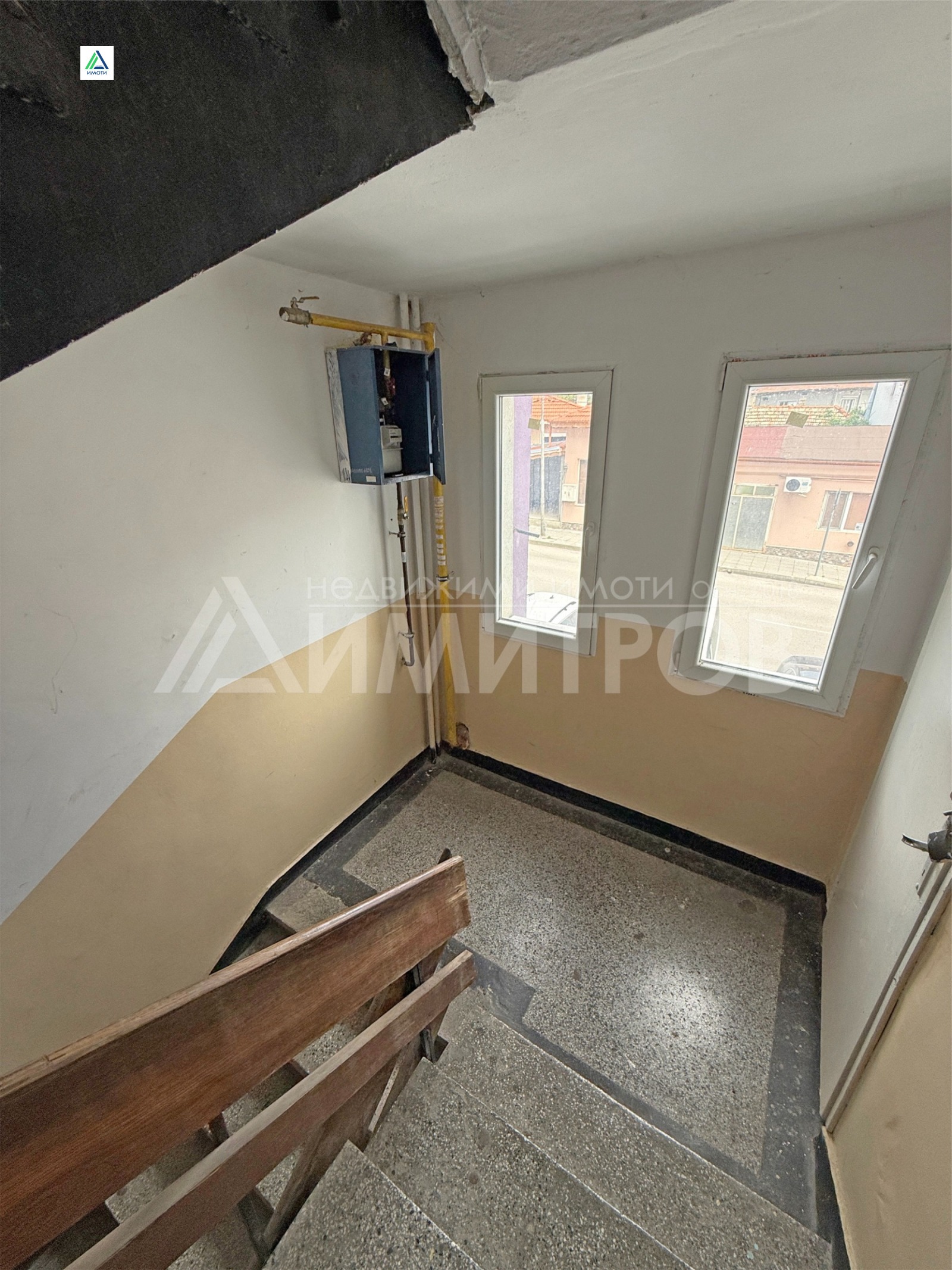 Продава 1-СТАЕН, гр. Нови пазар, област Шумен, снимка 14 - Апартаменти - 54753674