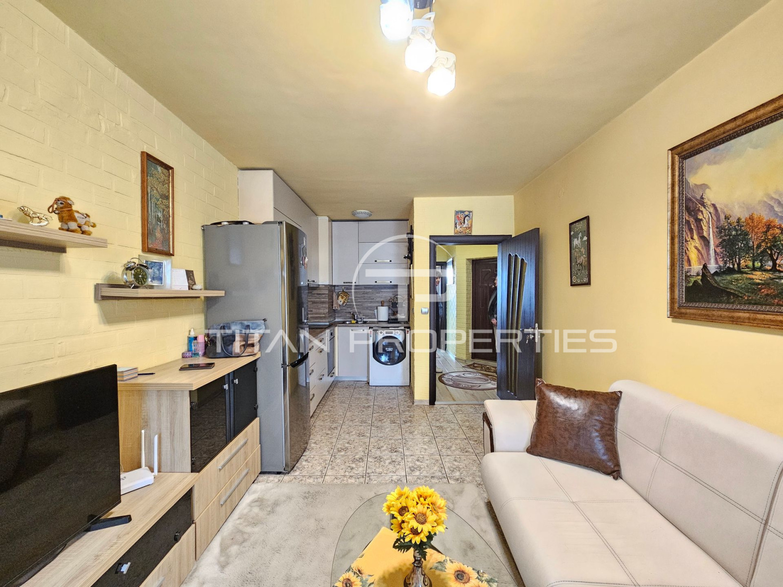 Продава 2-СТАЕН, гр. Пловдив, Кършияка, снимка 2 - Апартаменти - 54042207