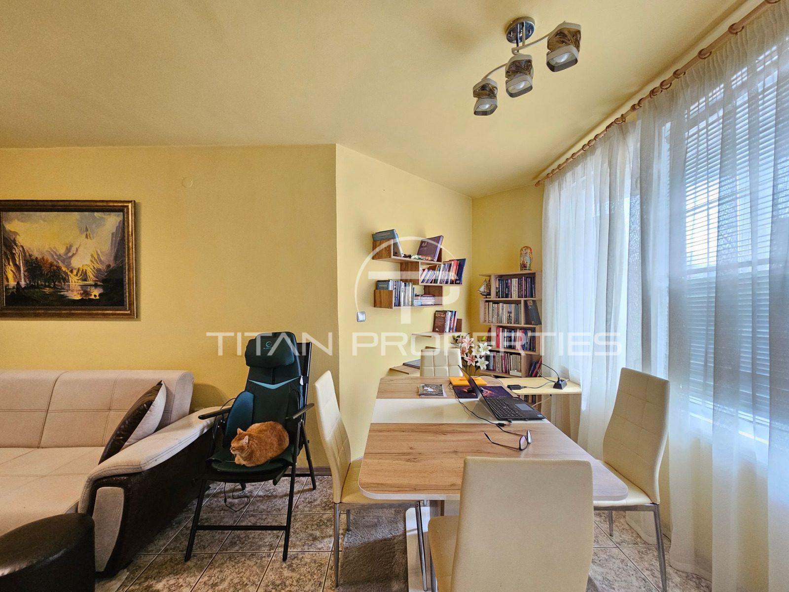 Продава 2-СТАЕН, гр. Пловдив, Кършияка, снимка 3 - Апартаменти - 54042207