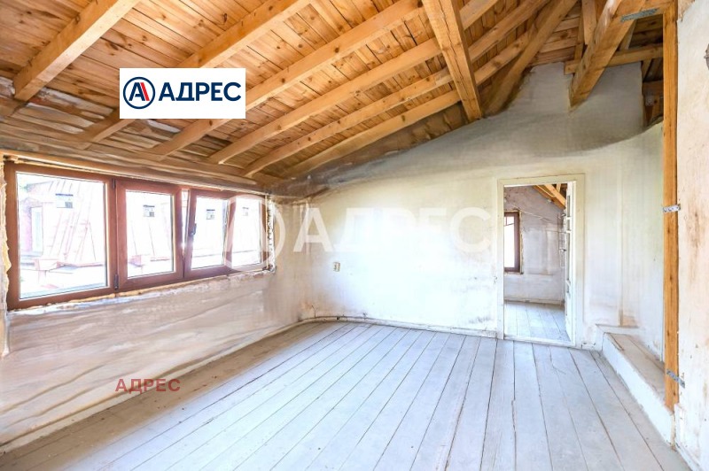 Te koop  2 slaapkamers Varna , Tsentar , 95 m² | 35300521 - afbeelding [12]