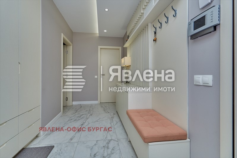 Продава 3-СТАЕН, гр. Бургас, Лазур, снимка 7 - Апартаменти - 56134051