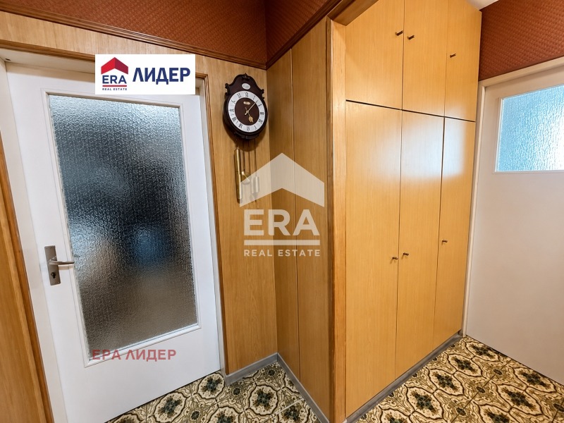 Продава 4-СТАЕН, гр. Русе, Родина 1, снимка 9 - Апартаменти - 55896344