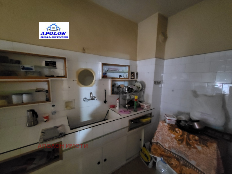 Продава МНОГОСТАЕН, гр. Пещера, област Пазарджик, снимка 2 - Апартаменти - 53087024