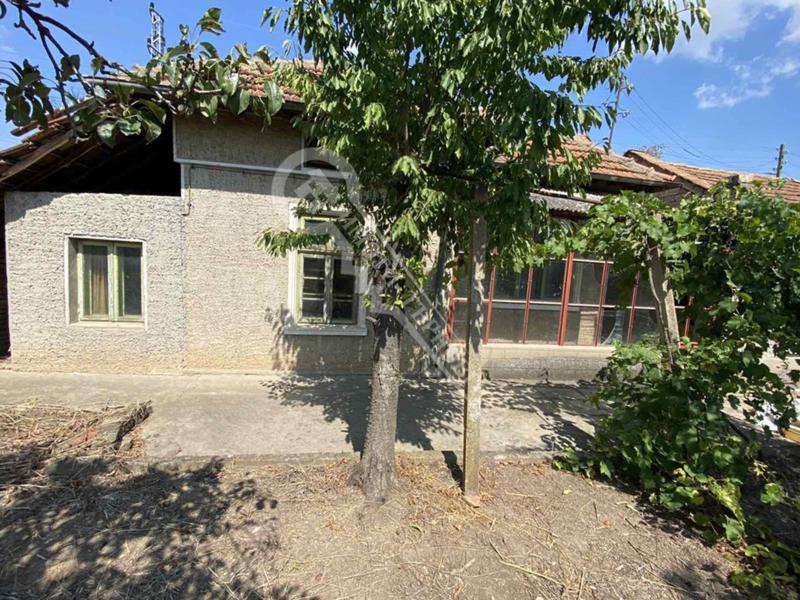 Продава КЪЩА, с. Куцина, област Велико Търново в Къщи в с. Куцина ...