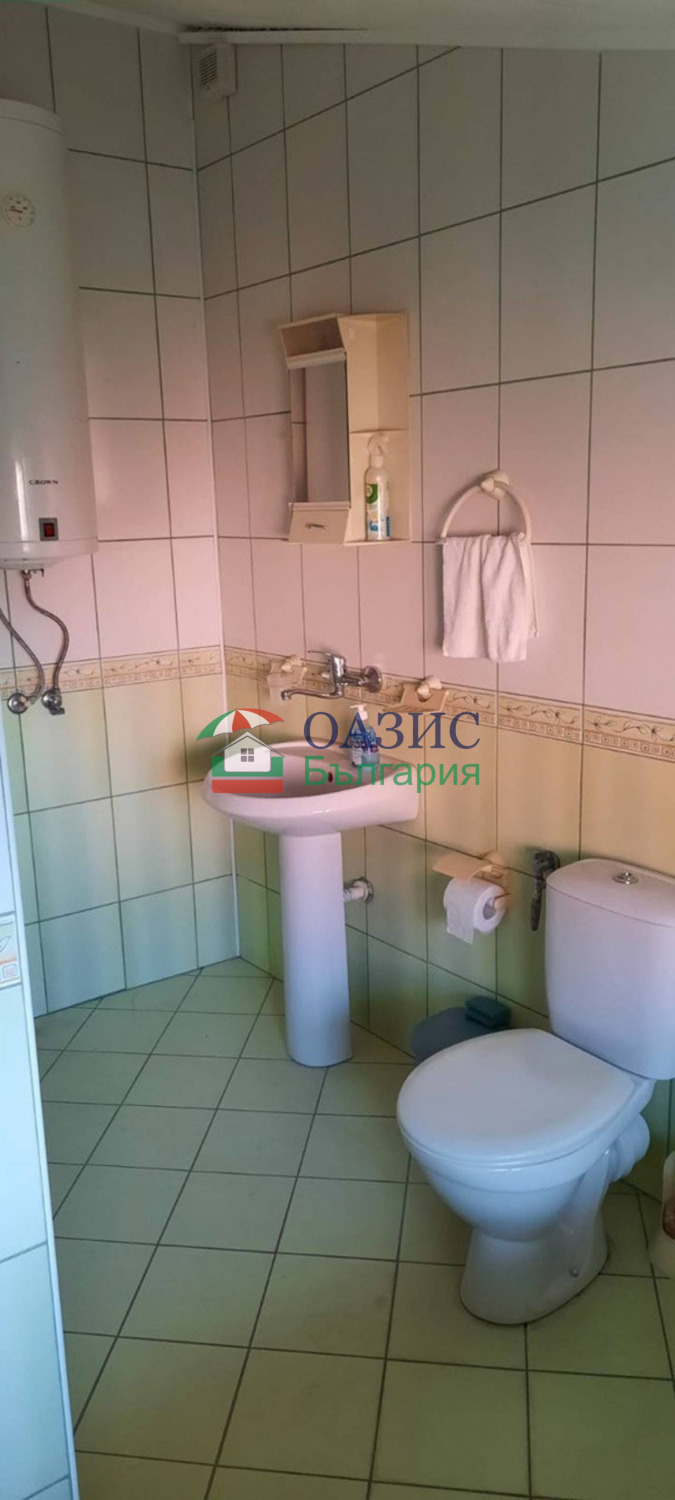 Продава КЪЩА, с. Рогачево, област Добрич, снимка 15 - Къщи - 51764985