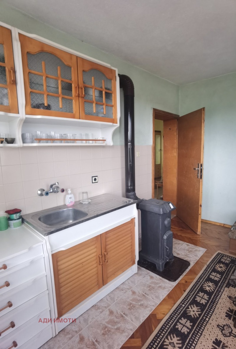 Продава КЪЩА, с. Каравелово, област Пловдив, снимка 12 - Къщи - 52222638