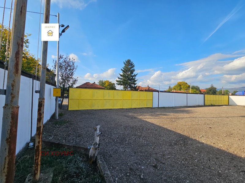 Продава  Парцел град София , с. Горни Богров , 579 кв.м | 35897802