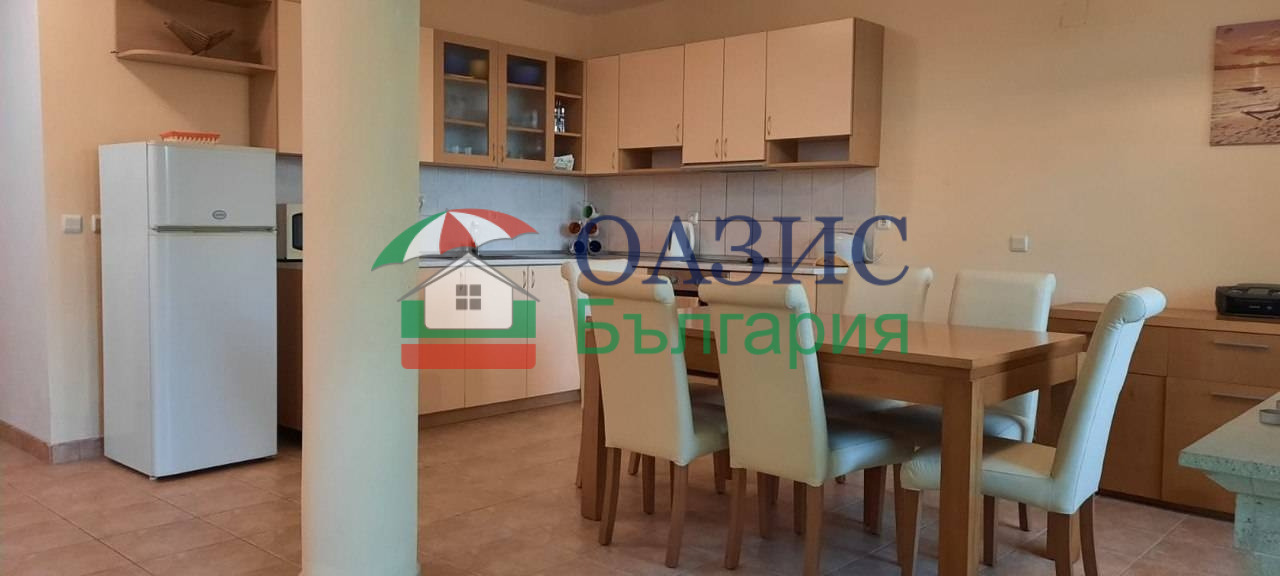 Продава КЪЩА, с. Рогачево, област Добрич, снимка 3 - Къщи - 51764985