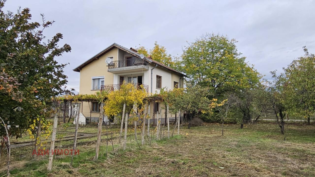 Продава КЪЩА, с. Каравелово, област Пловдив, снимка 2 - Къщи - 52222638
