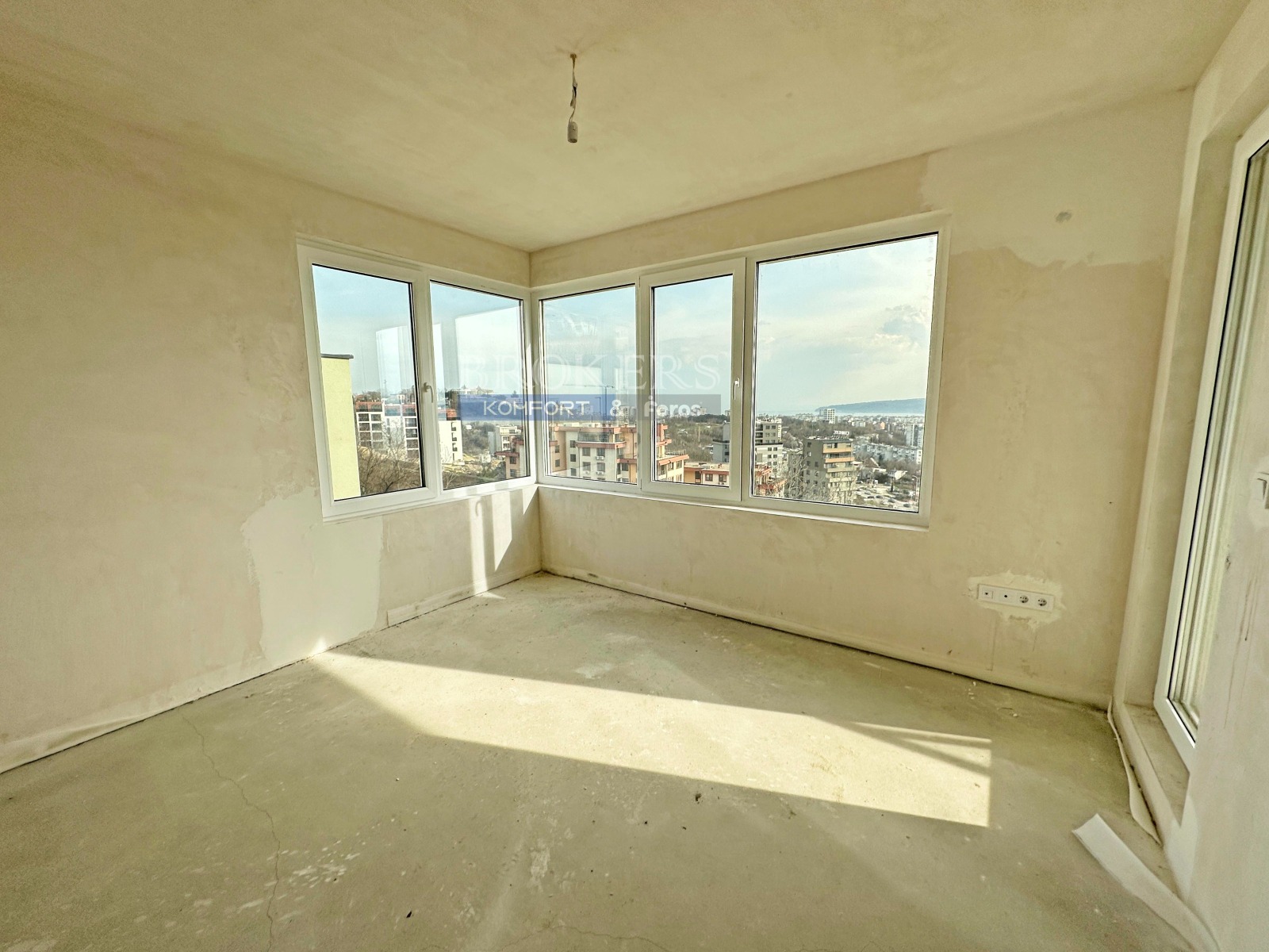 Продава КЪЩА, гр. Варна, м-т Пчелина, снимка 6 - Къщи - 53913557