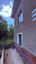 Продава КЪЩА, с. Слатина, област Ловеч, снимка 4