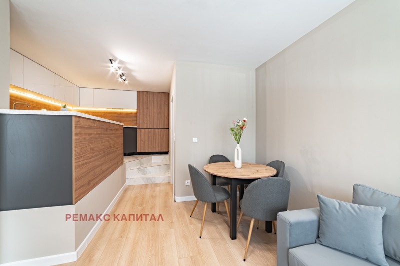 De vânzare  1 dormitor Sofia , Studentsci grad , 72 mp | 18452583 - imagine [3]