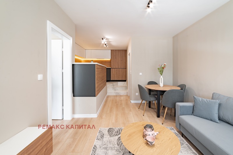 De vânzare  1 dormitor Sofia , Studentsci grad , 72 mp | 18452583