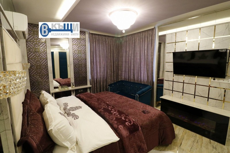 Продава 3-СТАЕН, гр. Велико Търново, Център, снимка 9 - Апартаменти - 53176062