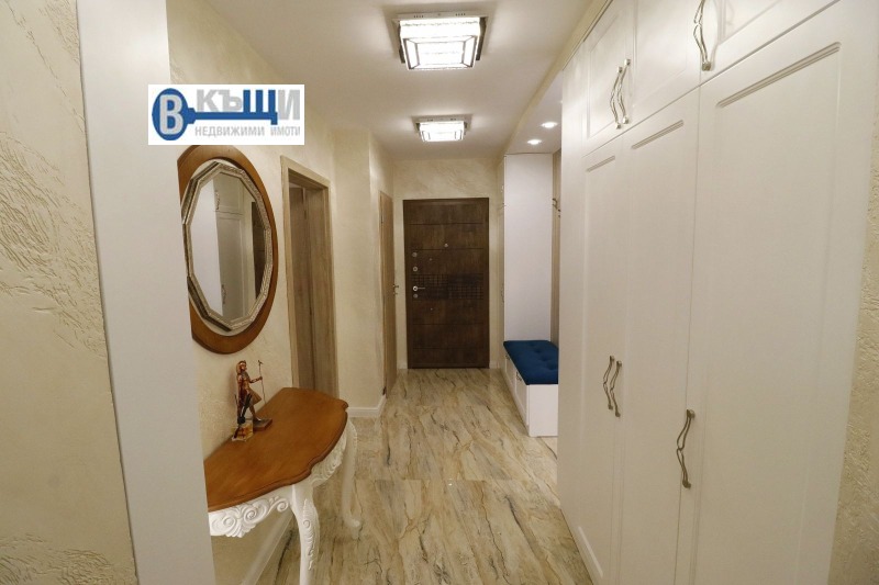 Продава 3-СТАЕН, гр. Велико Търново, Център, снимка 4 - Апартаменти - 53176062