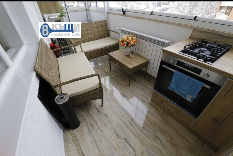 Продава 3-СТАЕН, гр. Велико Търново, Център, снимка 10 - Апартаменти - 53176062