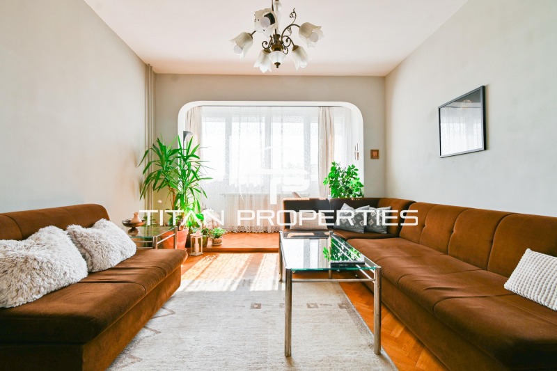 Продава 3-СТАЕН, гр. София, Младост 1А, снимка 2 - Апартаменти - 53465713