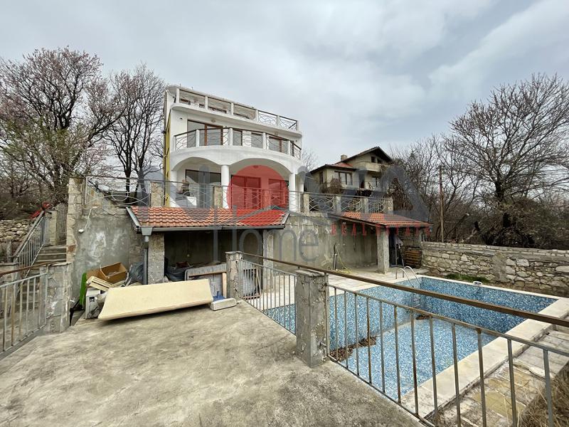 Продава  Къща, град Варна, Бриз •  255 000 EUR • ID 73418758 — holmes.bg - [1] 