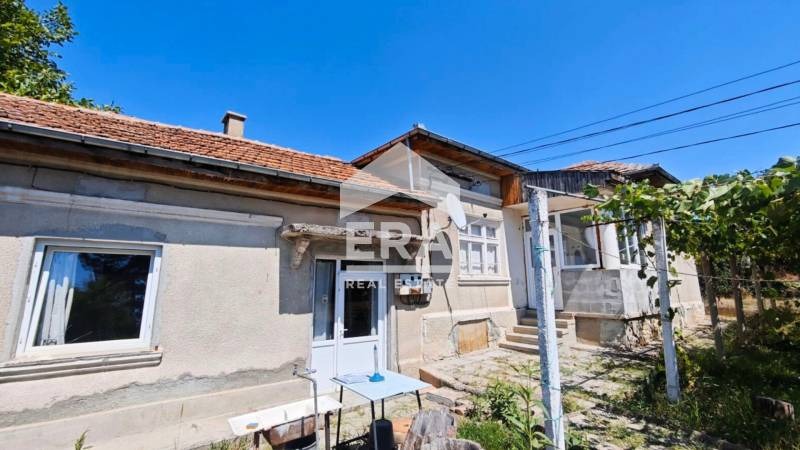Продава  Къща област Търговище , с. Макариополско , 127 кв.м | 55999725