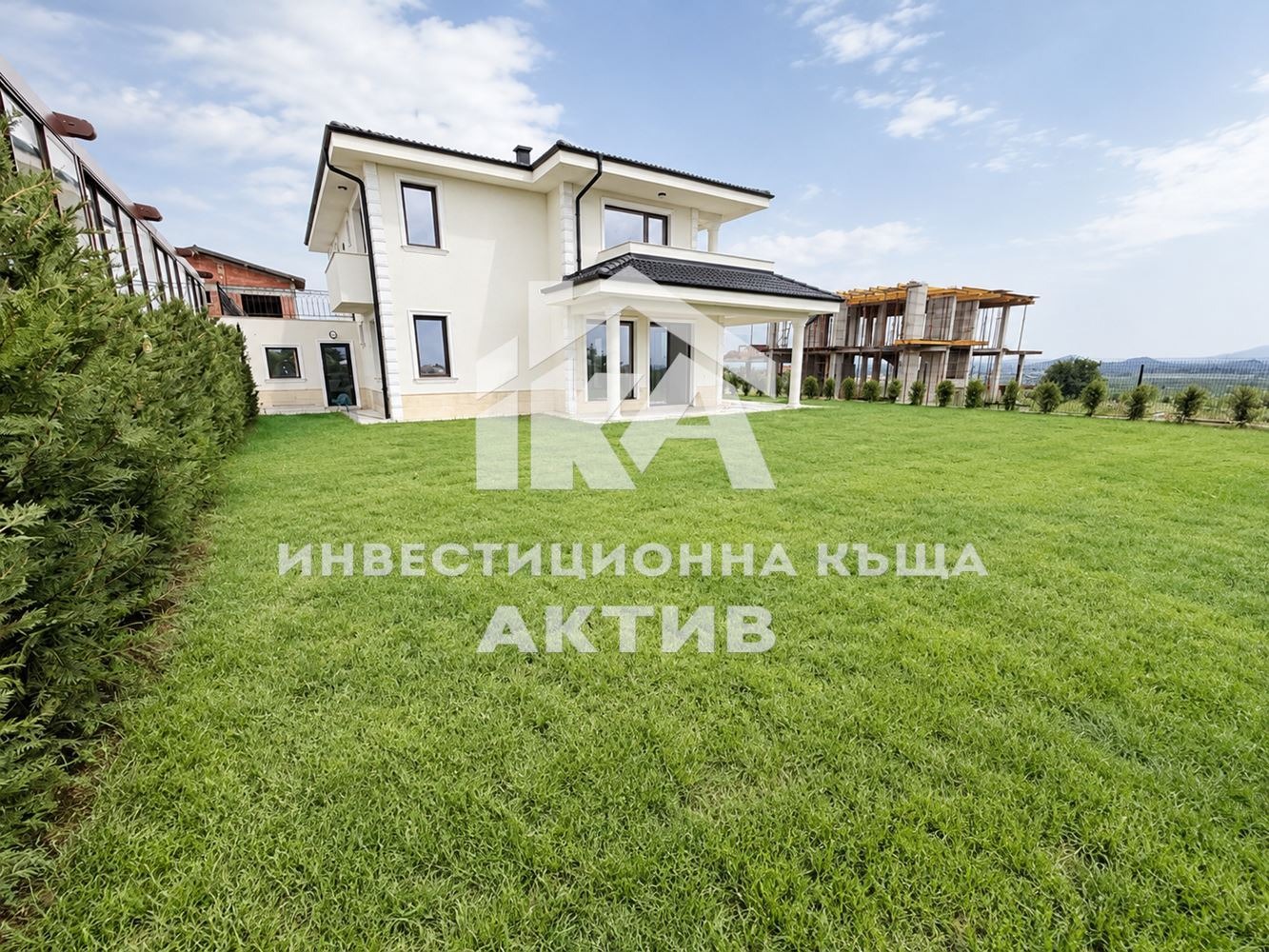 Продава КЪЩА, с. Белащица, област Пловдив