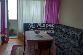 Продажба на тристайни апартаменти в област Добрич - изображение 10 