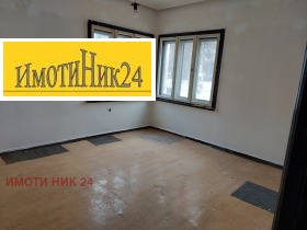 ЕТАЖ ОТ КЪЩА, 150 m2