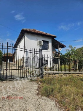 Casa Gorsko novo selo, região Veliko Tarnovo 1