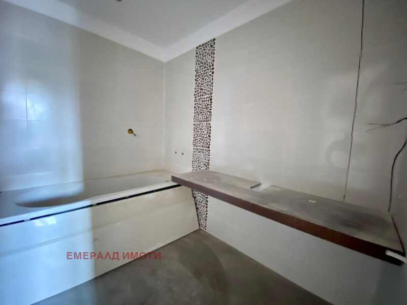 En venta  2 dormitorios región Blagoevgrad , Bansko , 101 metros cuadrados | 68565890 - imagen [12]