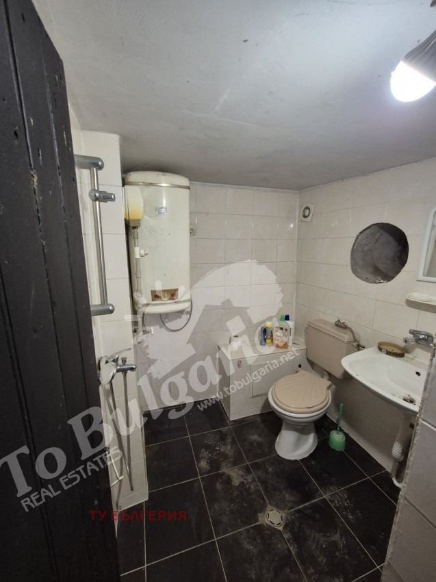 Till salu  Hus region Veliko Tarnovo , Gorsko novo selo , 110 kvm | 49948458 - bild [10]