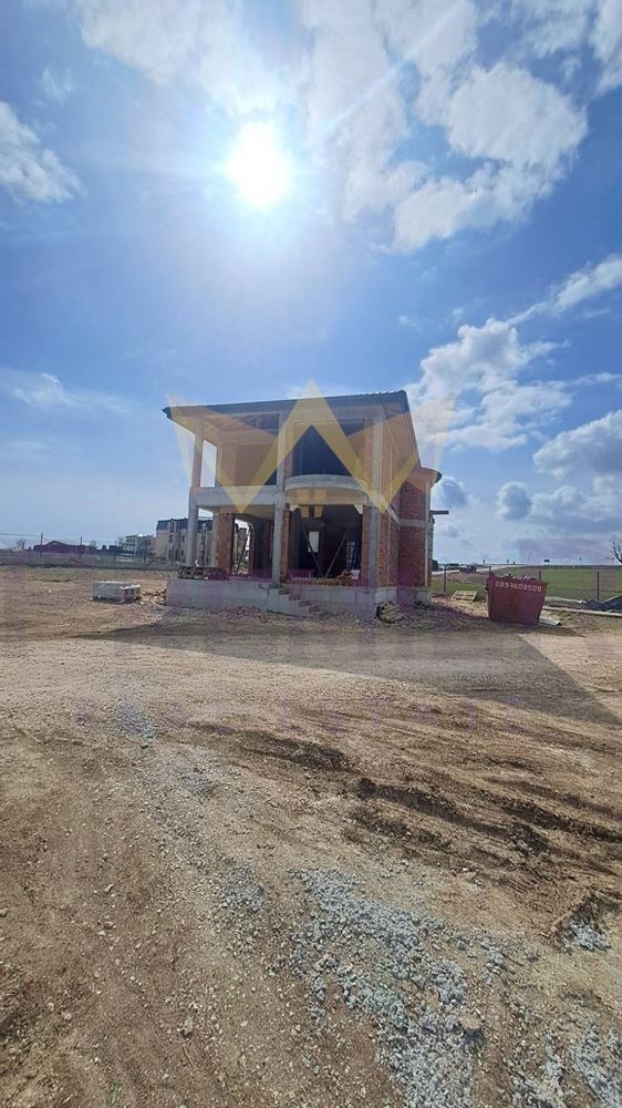 Продава КЪЩА, с. Кичево, област Варна