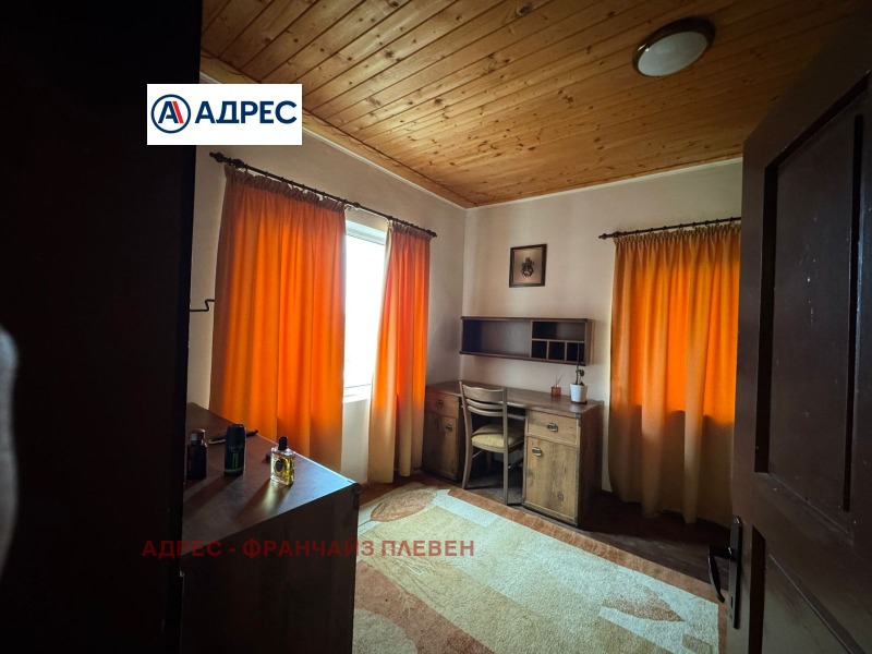 Продава КЪЩА, с. Голец, област Ловеч, снимка 10 - Къщи - 53005569