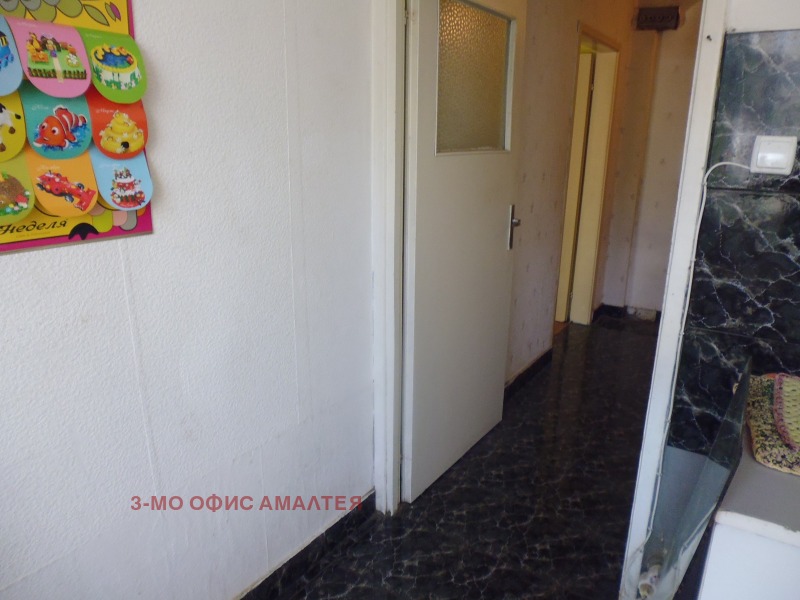 Продава 1-СТАЕН в град София, Люлин 3 - 44 кв.м / 119 000 € » 232 743.77 лв., 3-МО ОФИС АМАЛТЕЯ