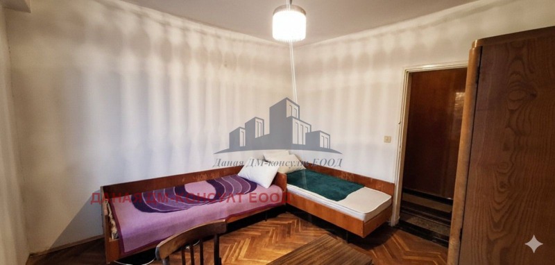 Продава 3-СТАЕН, гр. Шумен, Томбул джамия