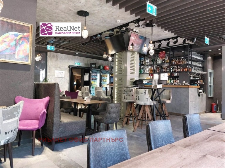 Продава ЗАВЕДЕНИЕ, гр. София, Център, снимка 2 - Заведения - 52160812