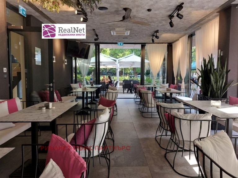 Продава ЗАВЕДЕНИЕ, гр. София, Център, снимка 3 - Заведения - 52160812