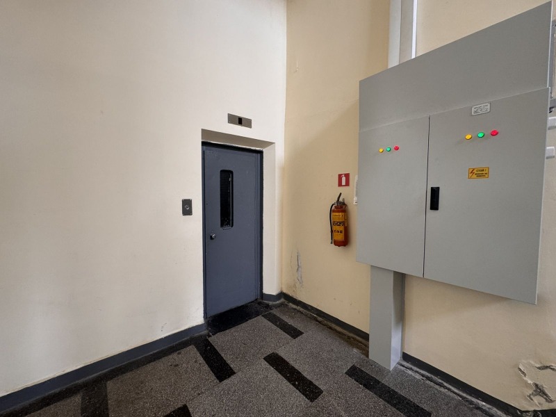 Te koop  Industrie gebouw Ruse , Rodina 1 , 70 m² | 93997441 - afbeelding [5]