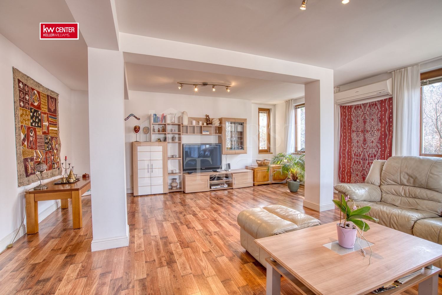 Продава КЪЩА, гр. София, Симеоново, снимка 2 - Къщи - 53719186