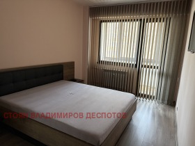 2 camere da letto Hadgi Dimitar, Sofia 9