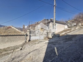 Продажба на имоти в гр. Провадия, област Варна — страница 4 - изображение 12 