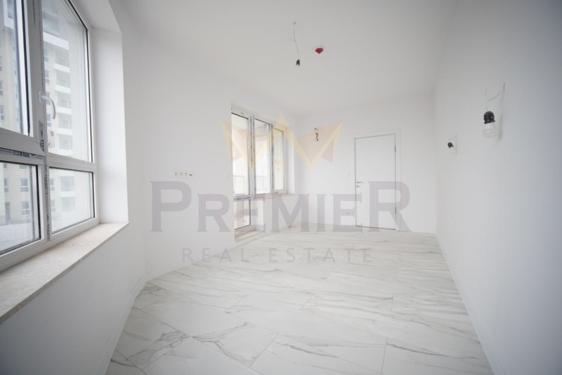 Продава 2-СТАЕН, гр. Бургас, Славейков, снимка 3 - Апартаменти - 53454087