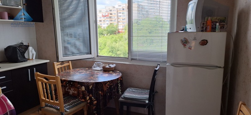 Продава  3-стаен град Плевен , Дружба 1 , 76 кв.м | 36357522 - изображение [11]