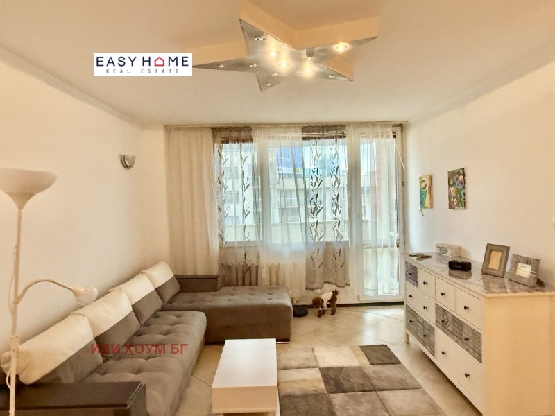 In vendita  2 camere da letto Sofia , Strelbishte , 70 mq | 12879300